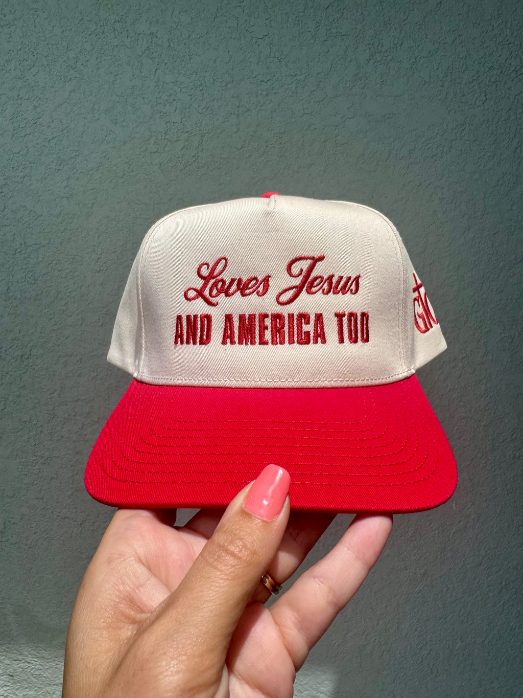 Loves Jesus & America too hat