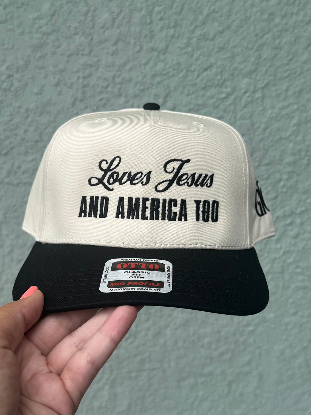 Loves Jesus & America too hat